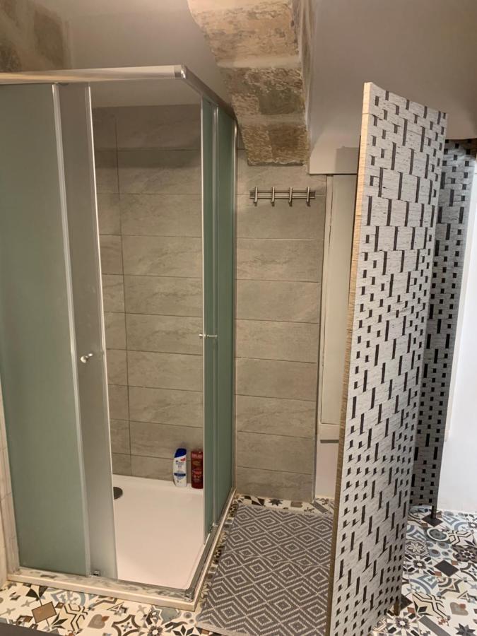Studio Apartment In Валетта Экстерьер фото